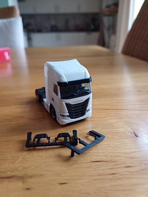 Herpa Iveco S way, Hobby en Vrije tijd, Modelauto's | 1:87, Nieuw, Bus of Vrachtwagen, Herpa, Ophalen of Verzenden