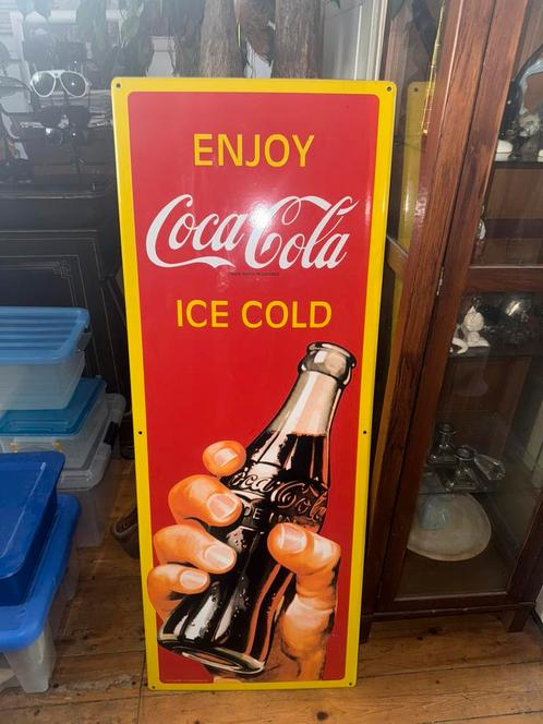 Groot zwaar vintage emaille coca cola reclame bord 47/125 cm, Verzamelen, Merken en Reclamevoorwerpen, Zo goed als nieuw, Reclamebord