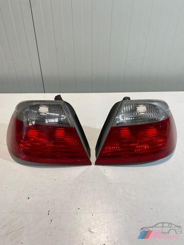BMW E46 ACHTERLICHTEN SET L&R  beschikbaar voor biedingen