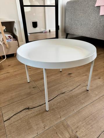 Hay Tulou salontafel 55cm beschikbaar voor biedingen