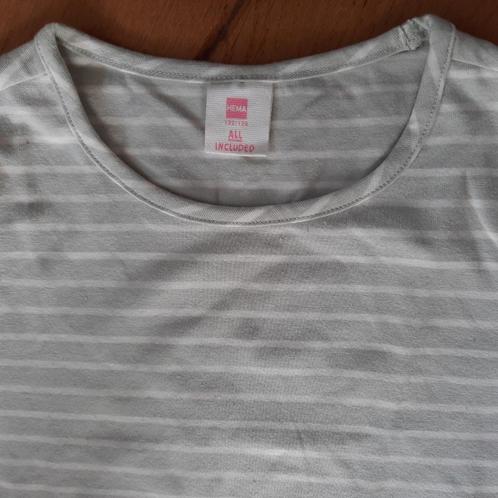 HEMA t- shirt grijs wit streep maat 122/128 - nieuw -, Kinderen en Baby's, Kinderkleding | Maat 122, Nieuw, Jongen, Shirt of Longsleeve