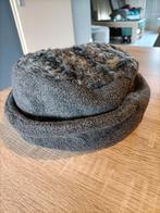 Hoedje kleur grijs maat 57, Ophalen of Verzenden, Zo goed als nieuw