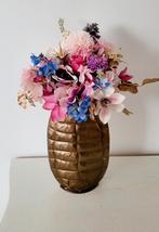 Bloemen in gouden vaas, Ophalen of Verzenden, Nieuw, Binnen