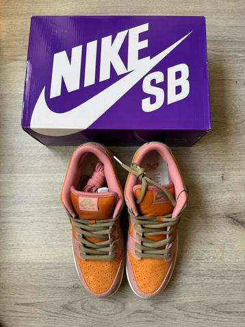 Nike sb Dunk Low 11US ( 45 EU ) beschikbaar voor biedingen