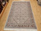 Handgeknoopt oosters tapijt herati 253x166, Huis en Inrichting, Stoffering | Tapijten en Kleden, Info@SlatsAntiek.nl, Crème, Perzisch