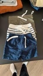 Korte shorts maat 68 3 x, Ophalen of Verzenden