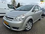 Toyota Verso 1.8 VVT-i Terra 7p Automaat, Auto's, Te koop, Zilver of Grijs, Geïmporteerd, 1355 kg