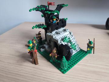 Lego 6066 Camouflaged Post (Castle Forestmen) beschikbaar voor biedingen