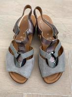 Grijze sandalen maat 4 dus 37 merk LUFTPOLSTER, LUFTPOLSTER, Grijs, Gedragen, Sandalen of Muiltjes