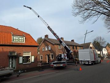 Verhuislift incl machinist beschikbaar voor biedingen
