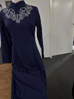 Paarse jurk met borduursel - Maat M, Maat 38/40 (M), Blauw, Ophalen of Verzenden, Zo goed als nieuw