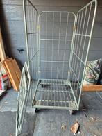 Metalen rolcontainer met wielen, Ophalen