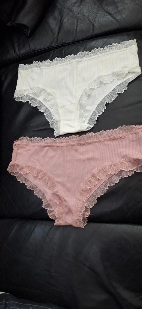 💐 2 mooie  slips  mt l 42/44💐, Kleding | Dames, Ondergoed en Lingerie, Slip, Overige kleuren, Ophalen of Verzenden