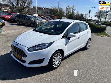Ford Fiesta 1.0 Style 2014! NAVIGATIE! AIRCO! NWE APK! beschikbaar voor biedingen
