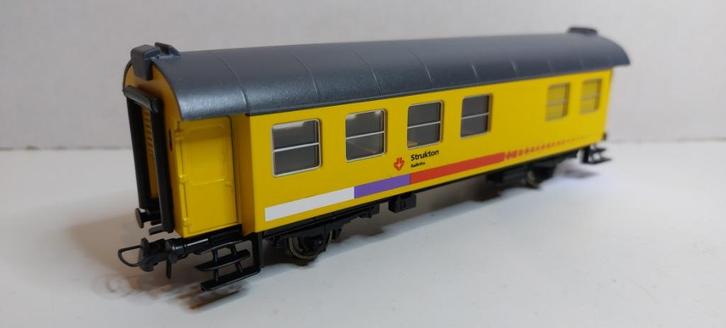 Strukton Personeels Wagon van Roco **Nieuw** (10), Hobby en Vrije tijd, Modeltreinen | H0, Nieuw, Wagon, Wisselstroom, Märklin