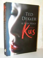 Ted Dekker en Erin Healy - Kus (spannend met inhoud), Ophalen of Verzenden, Zo goed als nieuw