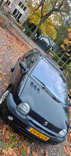 Twingo Automaat PanoDak//Nap//Nieuwe Apk//Dealer onderhouden, Auto's, Renault, 600 kg, 4 cilinders, Zwart, 1149 cc