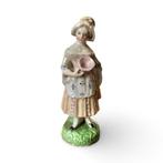 Antiek Engels of Duits porseleinen beeld van een vrouw, Ophalen of Verzenden, Gebruikt, Mens