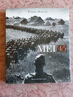 WO2 Fotoboek - Mei '45 - De Wereld in de weegschaal, Ophalen of Verzenden, Tweede Wereldoorlog, Gelezen, Overige onderwerpen