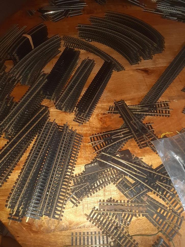 Grote partij Fleischmann rails - zie foto's!, Hobby en Vrije tijd, Modeltreinen | H0, Gebruikt, Rails, Gelijkstroom of Wisselstroom