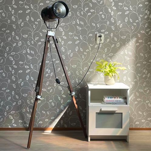 Vintage Statieflamp Uniek - One of a Kind, Huis en Inrichting, Lampen | Vloerlampen, 150 tot 200 cm, Hout, Kunststof, Metaal, Ophalen of Verzenden