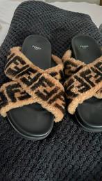 Fendi fur slippers maat 39, Kleding | Dames, Ophalen, Zo goed als nieuw