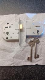 Lips loop slot en lips kastdeur slot, Ophalen of Verzenden, Slot