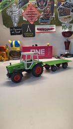 Fendt 309 met balen kar, Ophalen of Verzenden