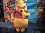 Disney Japan Winnie de Poeh met honing, Ophalen of Verzenden, Winnie de Poeh of vrienden, Zo goed als nieuw, Beeldje of Figuurtje