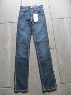 Nieuwe spijkerbroek (split) van het merk Zara maat 36. (S), Nieuw, Zara, Blauw, W28 - W29 (confectie 36)