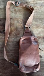 Crossbody tas v Chesterfield, cognac kleur, leer, Sieraden, Tassen en Uiterlijk, Tassen | Damestassen, Ophalen of Verzenden, Nieuw