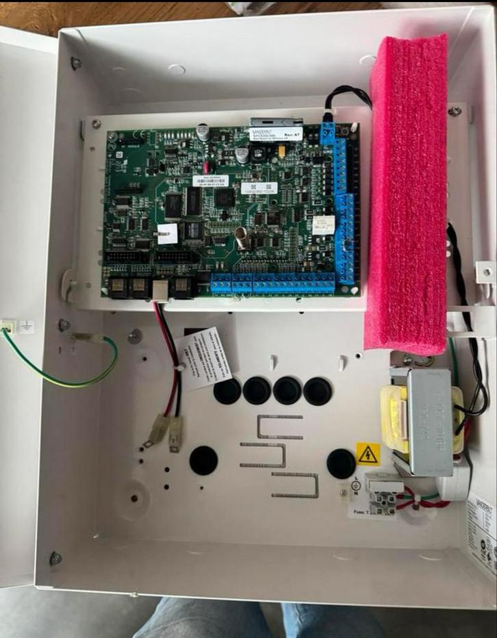 Acte van der Bilt spc53 centrale, Doe-het-zelf en Verbouw, Alarmsystemen, Gebruikt, Compleet systeem, Overige soorten, Ophalen of Verzenden