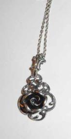 Ketting zilver 925 Roos hanger Opengewerkt Teka filigrain, Sieraden, Tassen en Uiterlijk, Met hanger, Ophalen of Verzenden, Zo goed als nieuw