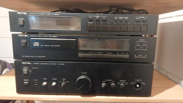 Rotel versterker, tuner, cd-speler, Audio, Tv en Foto, Versterkers en Receivers, Gebruikt, Stereo, 60 tot 120 watt, Overige merken