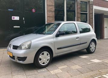 Renault Clio 1.2 2007 Grijs beschikbaar voor biedingen
