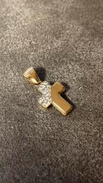 Goud kruisje 18k hanger, Overige merken, Ophalen of Verzenden, Zo goed als nieuw, 1 bedel