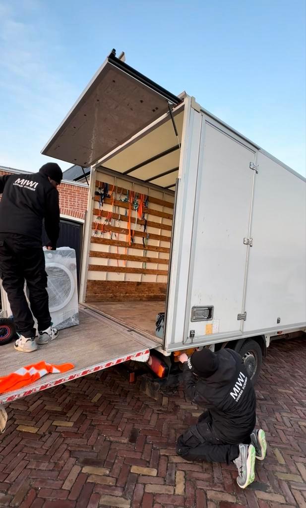 Verhuisbus / bakwagen huren met bezorger!, Diensten en Vakmensen, Verhuizers en Opslag, Verhuizen binnen Nederland, Inpakservice