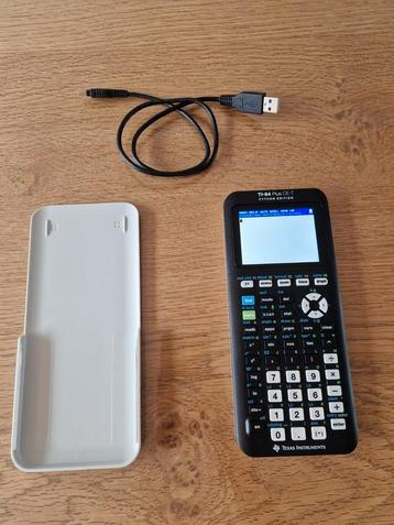 TI-84 Plus CE-T PYTHON EDITION Rekenmachine beschikbaar voor biedingen