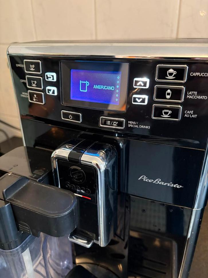 Saeco Pico Baristo Espresso Machine, Witgoed en Apparatuur, Koffiezetapparaten, Gebruikt, Gemalen koffie, Koffiebonen, Espresso apparaat