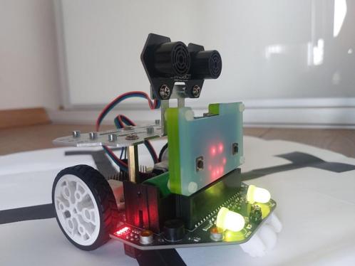 dfrobot maqueen plus (meerprijs met microbit), Hobby en Vrije tijd, Elektronica-componenten, Zo goed als nieuw, Ophalen of Verzenden