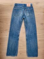 Vintage donkerblauwe Levi's in nette staat W30 L32, Overige jeansmaten, Blauw, Zo goed als nieuw, Verzenden