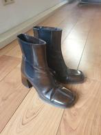 Vintage! Vero Cuoio enkellaarsjes, maat 36,5., Kleding | Dames, Schoenen, Ophalen of Verzenden, Gedragen, Bruin, Lage of Enkellaarzen