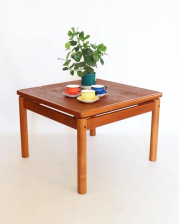 Vintage teak salontafel vierkant Deens design retro jaren 50 beschikbaar voor biedingen