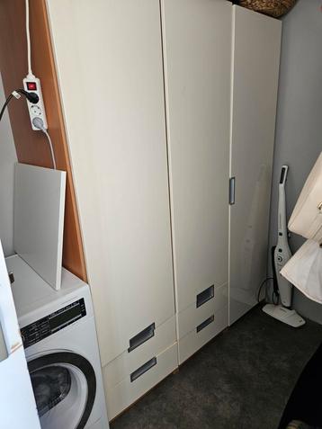 Ikea pax kast. 