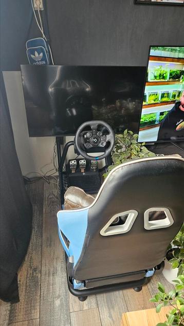 Te koop Racing seat compleet playstation en pc beschikbaar voor biedingen