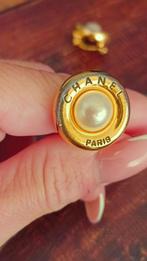 chanel oorbellen, Ophalen of Verzenden, Zo goed als nieuw, Overige materialen