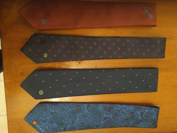 20 stropdassen gaaf en heel w.o. van Shell en ING, Kleding | Heren, Stropdassen, Gedragen, Overige kleuren, Ophalen of Verzenden