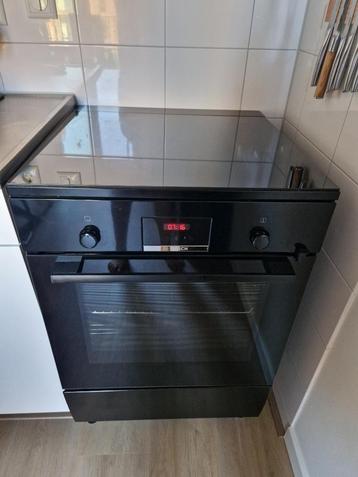 Bosch inductie fornuis en oven (HLN39A060U) beschikbaar voor biedingen