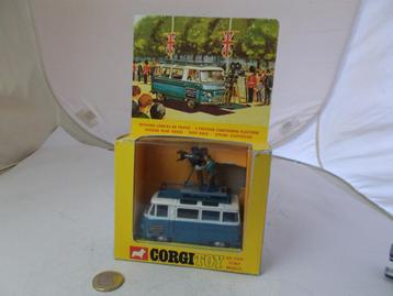 1968 Corgi Toys 479 COMMER MOBILE CAMERA VAN + DOOS! beschikbaar voor biedingen