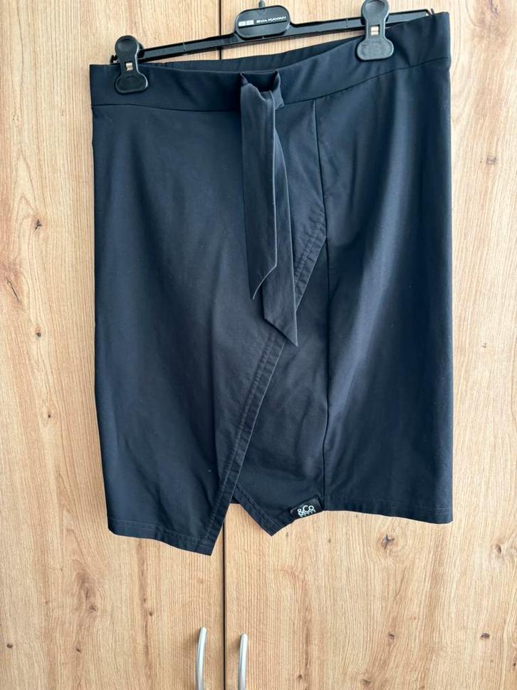 CoWoman rok, Kleding | Dames, Rokken, Zo goed als nieuw, Zwart, Boven de knie, Ophalen of Verzenden